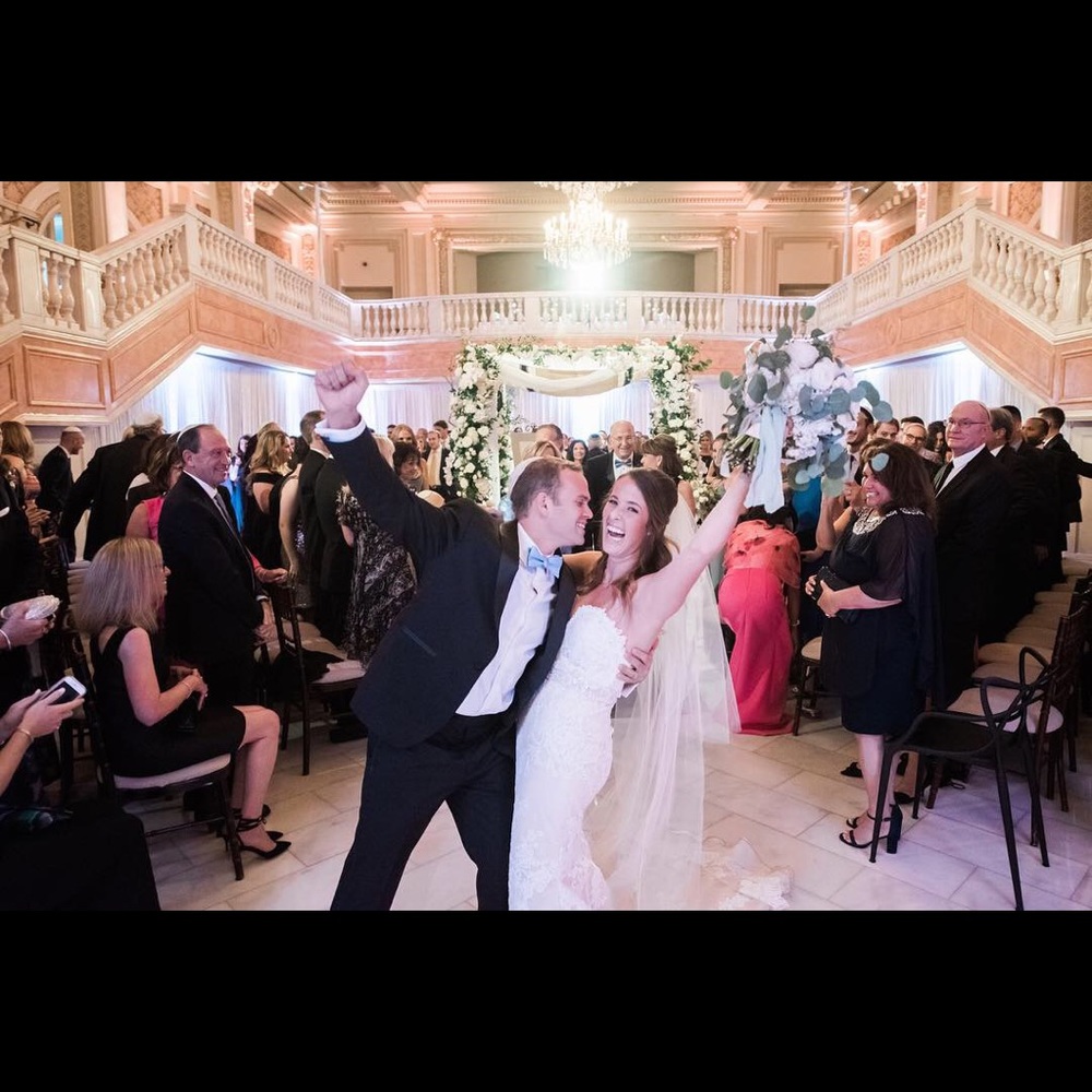 Pronovias Mermaid Wedding Gown - Picture 4 of 4